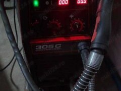 Se vinde aparat sudura Mig-Mag Lincoln PowerTech 305 C